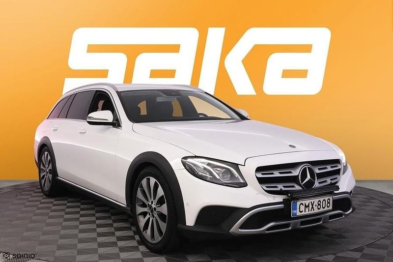Käytetty Mercedes E220 All-Terrain 194 HP (142 kW) 2017 Farmari