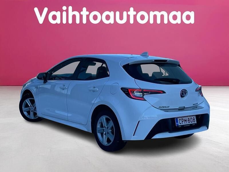 Käytetty Toyota Corolla Active 122 HP (89 kW) 2021 Viistoperä