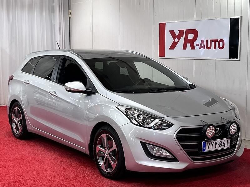 Käytetty Hyundai i30 GO! 135 HP (99 kW) 2016 Farmari