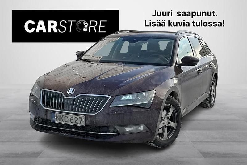 Käytetty Skoda Superb Ambition 120 HP (88 kW) 2015 Farmari