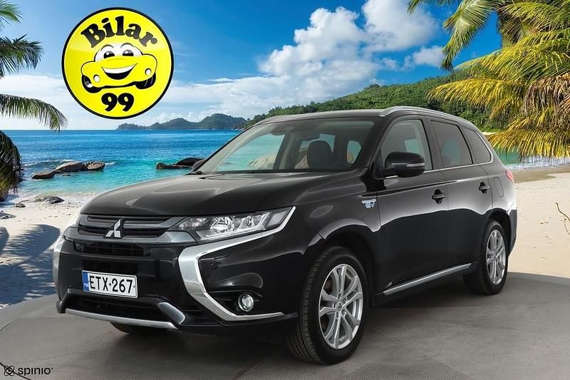Käytetty 2017 Mitsubishi Outlander P-HEV Instyle Farmari | 18 200 € (Perustarjous) - Kuva 1/3