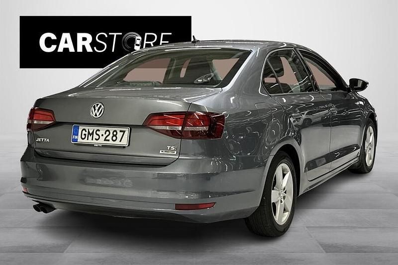 Käytetty VW Jetta 125 HP (91 kW) 2017 Sedan