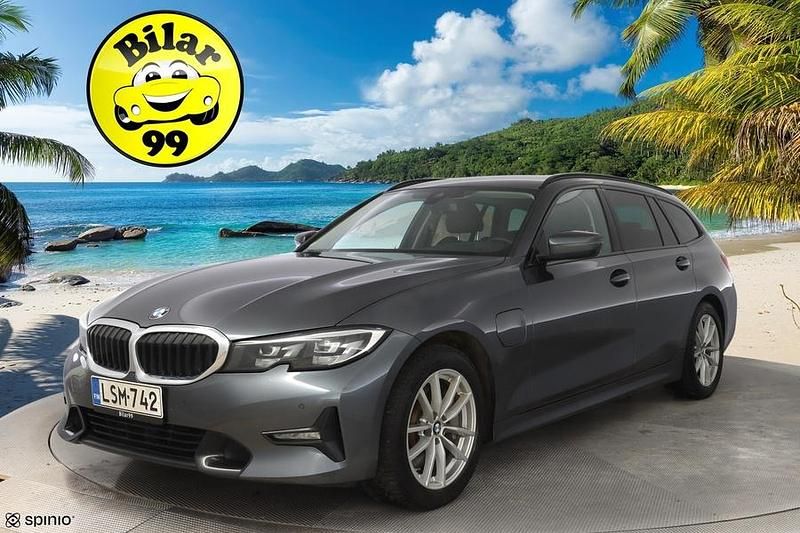 Käytetty BMW 330e Sport Line 184 HP (135 kW) 2021 Farmari