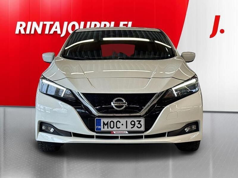 Käytetty Nissan Leaf Acenta 110 kW (150 HP) 2018 Valkoinen Viistoperä