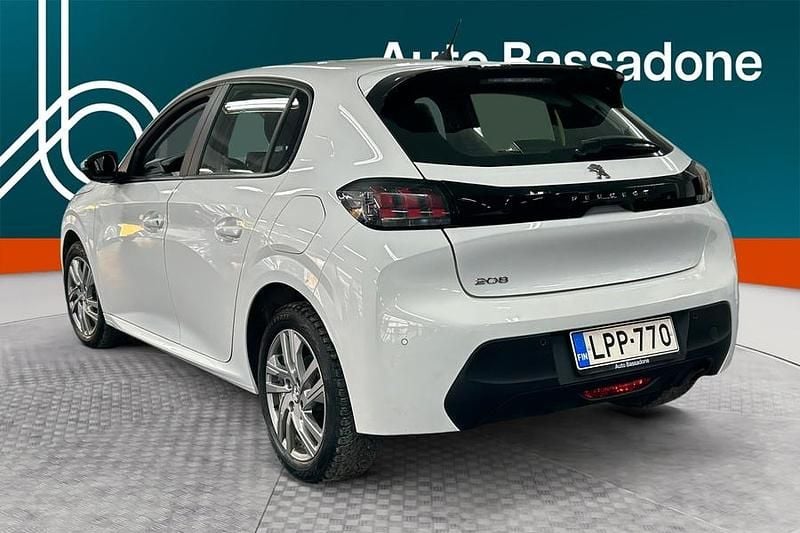 Käytetty Peugeot 208 Active 101 HP (74 kW) 2021 Viistoperä