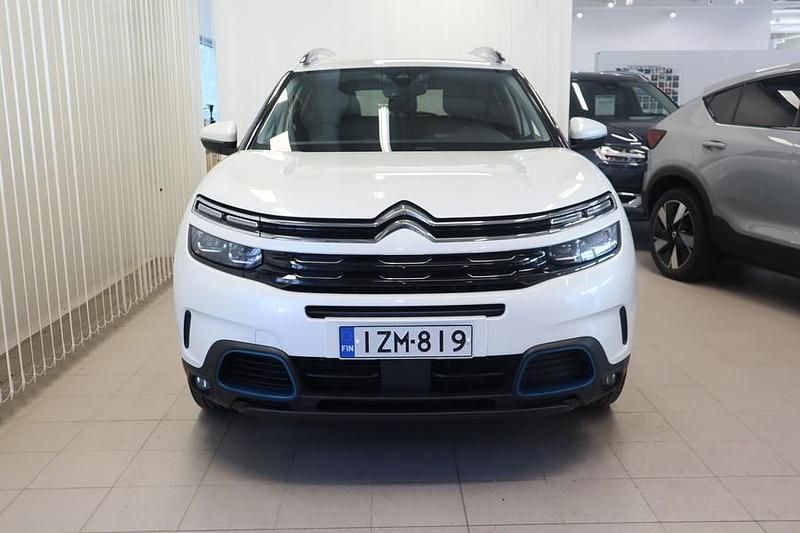Käytetty Citroën C5 Aircross Comfort 224 HP (164 kW) 2021 Valkoinen Katumaasturi