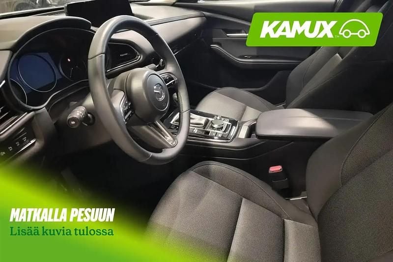Käytetty Mazda CX-30 Center-Line 140 HP (102 kW) 2025 Valkoinen Katumaasturi