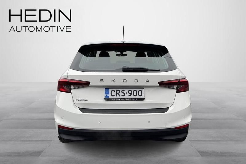 Käytetty Skoda Fabia Essence 95 HP (69 kW) 2024 Valkoinen Viistoperä