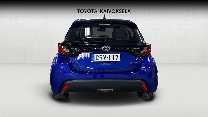 Käytetty Toyota Yaris Hybrid Active 116 HP (85 kW) 2024 Viistoperä