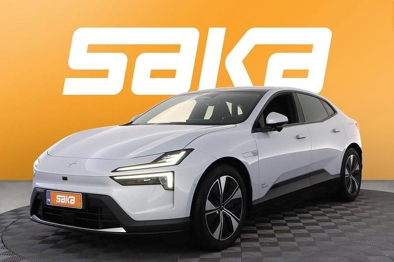 Käytetty Polestar 4 Pilot 200 kW (272 HP) 2025 Katumaasturi