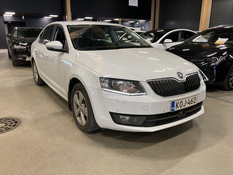 Käytetty 2017 Skoda Octavia Style Viistoperä | 13 900 € (Perustarjous) - Kuva 1/4