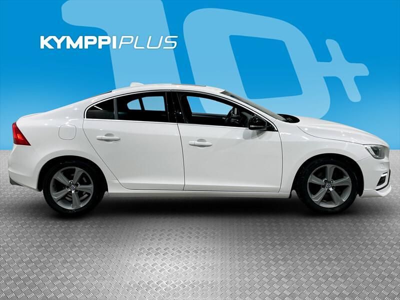Käytetty Volvo S60 Business Edition 215 HP (158 kW) 2015 Sedan