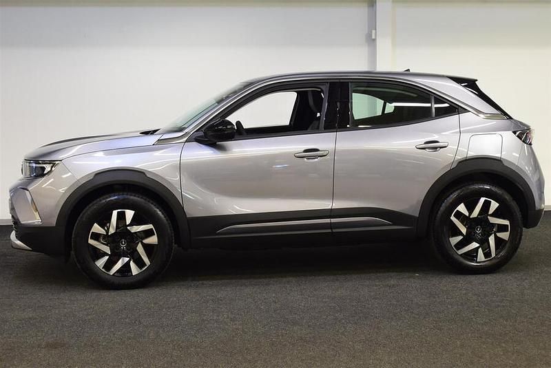Käytetty Opel Mokka-e Innovation 100 kW (136 HP) 2023 Harmaa Katumaasturi