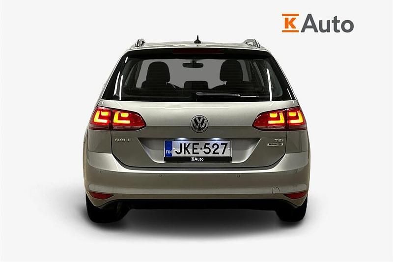 Käytetty VW Golf VII Allstar 110 HP (80 kW) 2017 Harmaa Farmari