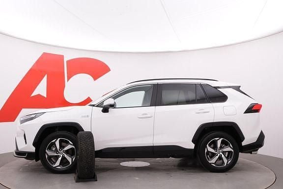 Käytetty Toyota RAV4 Active 302 HP (222 kW) 2024 Valkoinen Katumaasturi