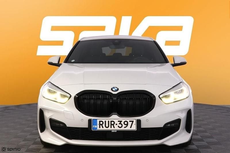 Käytetty BMW 118 M Sport 136 HP (100 kW) 2021 Viistoperä