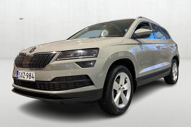 Käytetty Skoda Karoq Style 116 HP (85 kW) 2019 Ruskea (beige) Katumaasturi