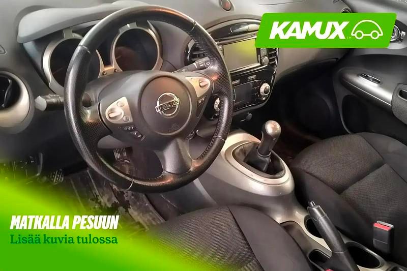 Käytetty Nissan Juke Acenta 117 HP (86 kW) 2014 Hopea / harmaa Katumaasturi