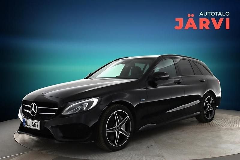 Musta Käytetty 2018 Mercedes C350e AMG Farmari | 18 500 € (Perustarjous) - Kuva 1/3