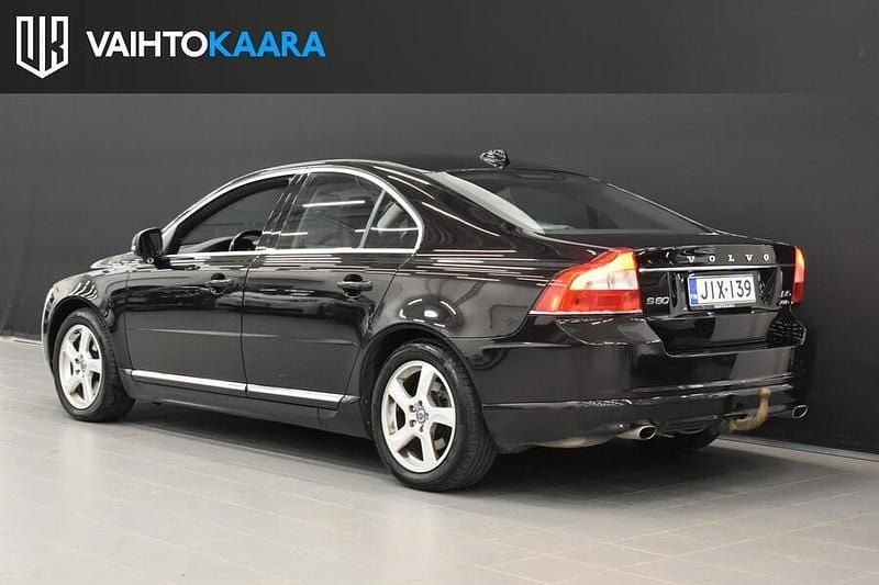 Käytetty Volvo S80 Summum 215 HP (158 kW) 2013 Sedan
