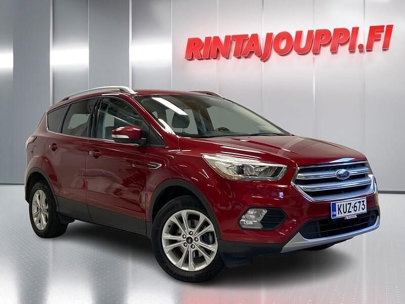 Käytetty Ford Kuga Titanium 150 HP (110 kW) 2018 Katumaasturi