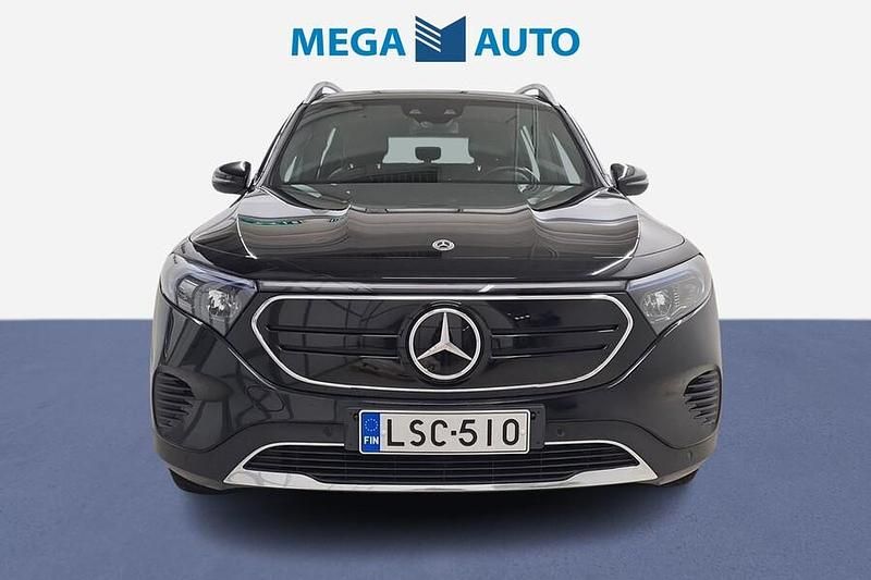 Käytetty Mercedes EQB300 Business 167 kW (228 HP) 2023 Musta Katumaasturi
