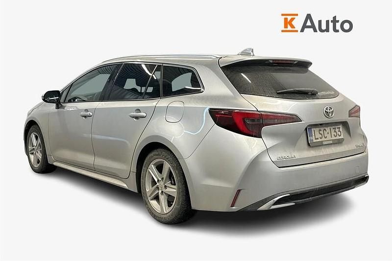 Käytetty Toyota Corolla Edition 140 HP (102 kW) 2023 Farmari