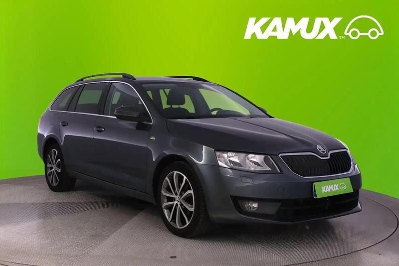 Hopea / harmaa Käytetty 2015 Skoda Octavia Farmari | 11 390 € (Hyvä tarjous) - Kuva 1/4