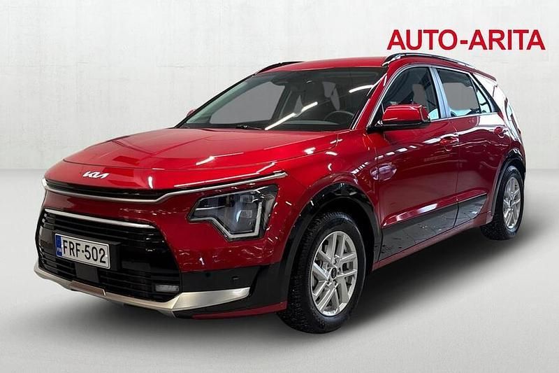 Käytetty Kia Niro EX 140 HP (102 kW) 2023 Punainen Katumaasturi
