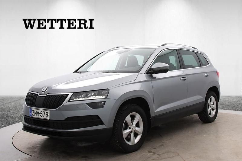 Harmaa Käytetty 2019 Skoda Karoq Style Katumaasturi | 21 880 € (Hieman kallis) - Kuva 1/4