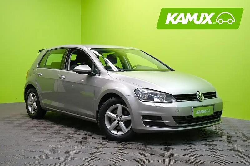 Hopea / harmaa Käytetty 2014 VW Golf Comfortline Sedan | 10 400 € (Hyvä tarjous) - Kuva 1/4