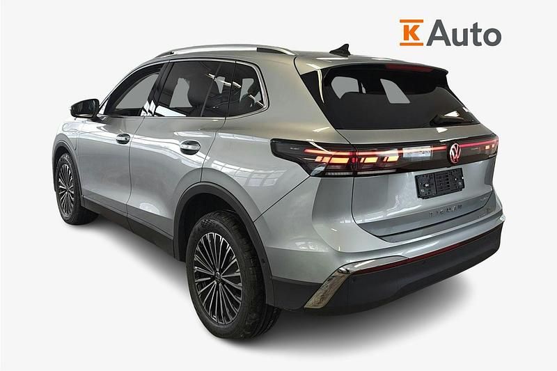 Uusi VW Tiguan Elegance 201 HP (147 kW) 2026 Harmaa Katumaasturi