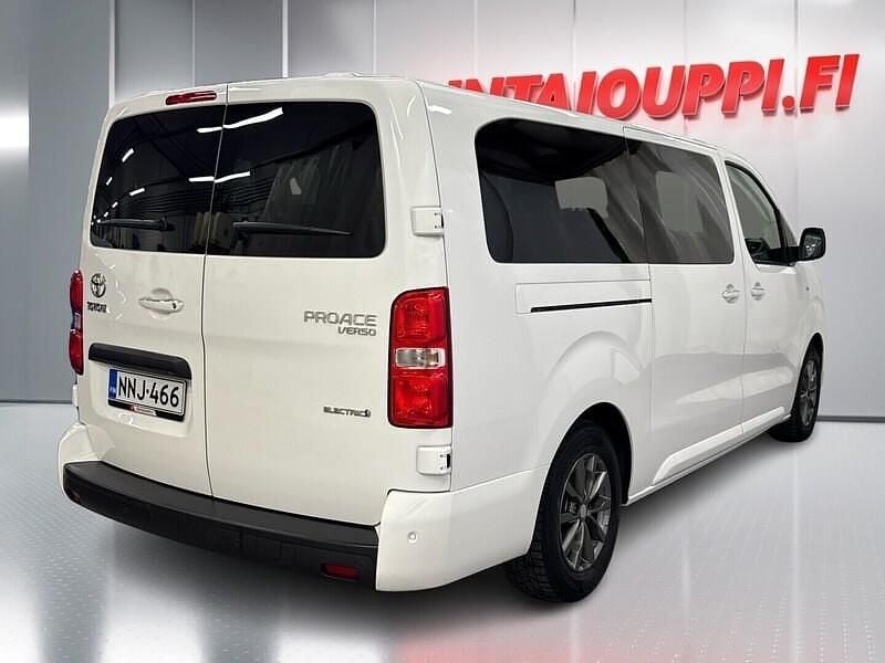 Käytetty Toyota Proace Verso Active 100 kW (136 HP) 2021 Valkoinen Farmari