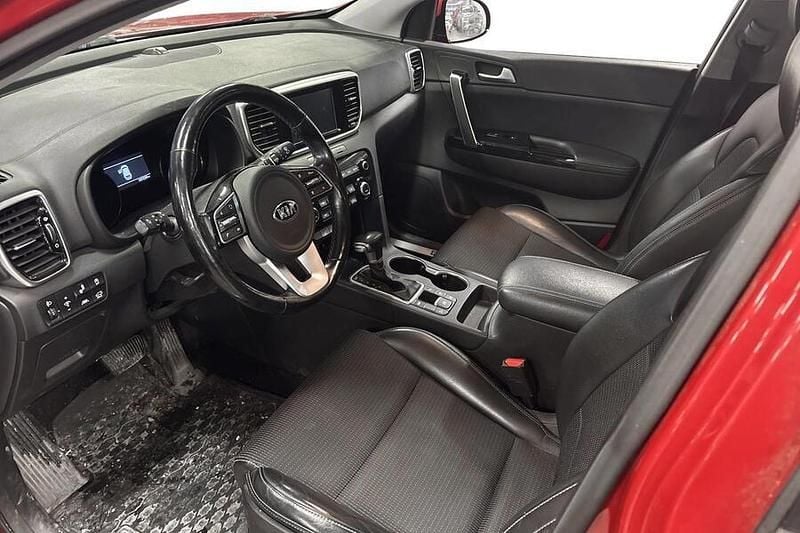 Käytetty Kia Sportage Premium 136 HP (100 kW) 2019 Punainen Katumaasturi