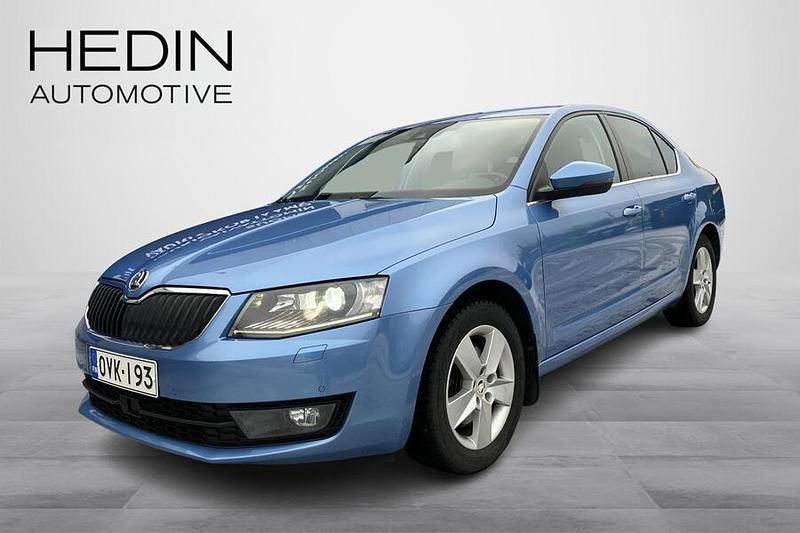 Sininen Käytetty 2016 Skoda Octavia Style Viistoperä | 15 690 € (Hyvä tarjous) - Kuva 1/4
