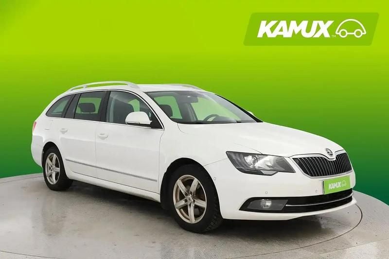 Käytetty Skoda Superb Business Line 170 HP (125 kW) 2014 Valkoinen Farmari