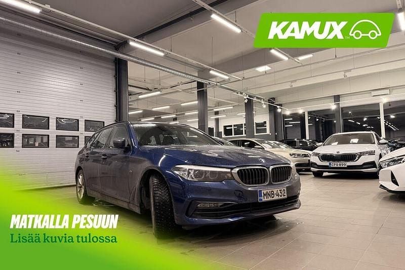 Käytetty 2018 BMW 520 Sport Line Farmari | 27 890 € (Kallis) - Kuva 1/3
