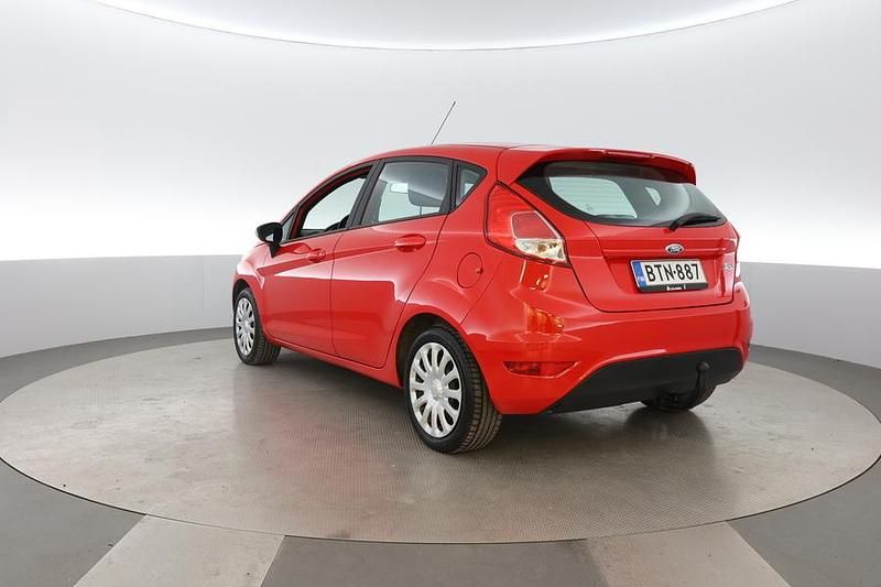 Käytetty Ford Fiesta Trend 80 HP (58 kW) 2015 Viistoperä