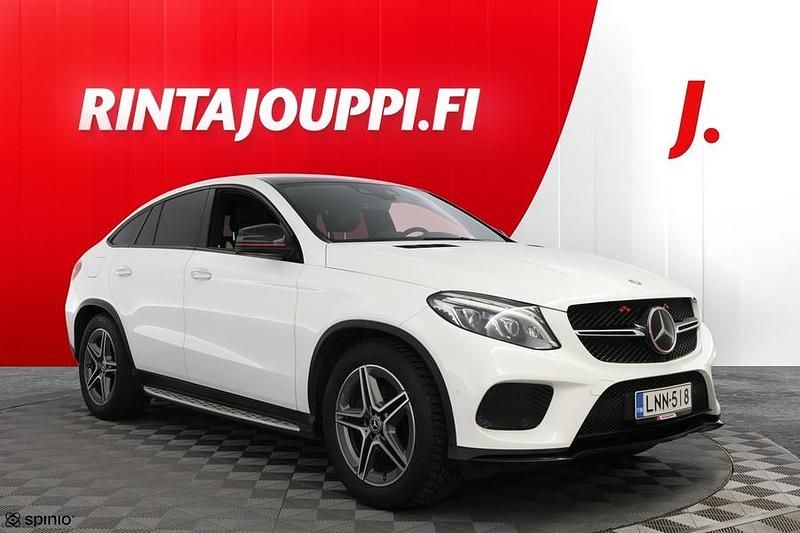 Valkoinen Käytetty 2017 Mercedes GLE350 AMG line Coupe - kaksiovinen | 44 580 € (Supertarjous) - Kuva 1/3