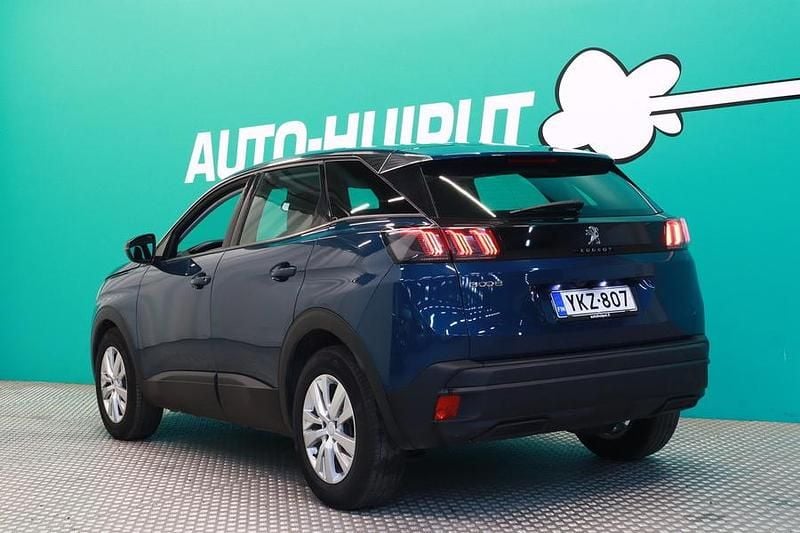 Käytetty Peugeot 3008 Active 131 HP (96 kW) 2022 Katumaasturi