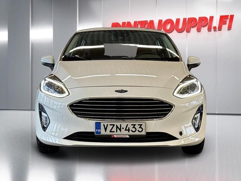Käytetty Ford Fiesta Titanium 101 HP (74 kW) 2018 Valkoinen Viistoperä