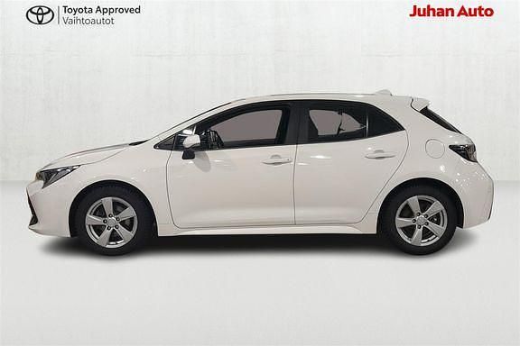 Käytetty Toyota Corolla Multidrive S 116 HP (85 kW) 2020 Valkoinen Viistoperä