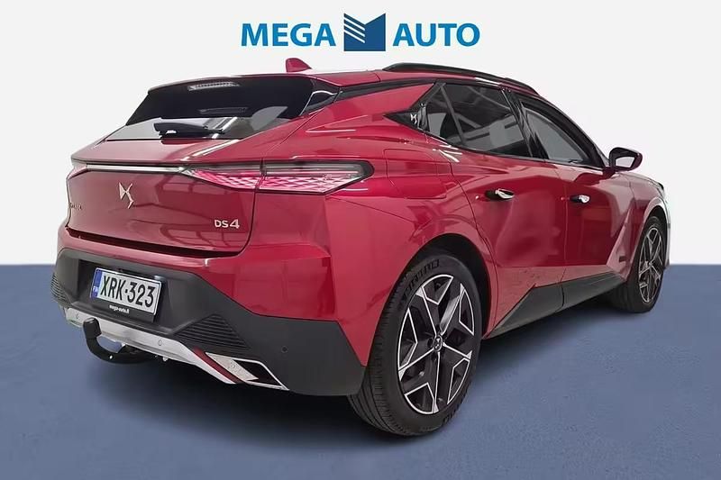 Käytetty DS Automobiles DS4 Crossback Rivoli 224 HP (164 kW) 2022 Punainen Katumaasturi