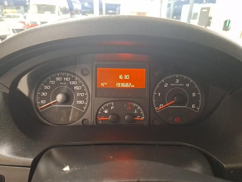 Käytetty Fiat Ducato 131 HP (96 kW) 2015 Harmaa Van