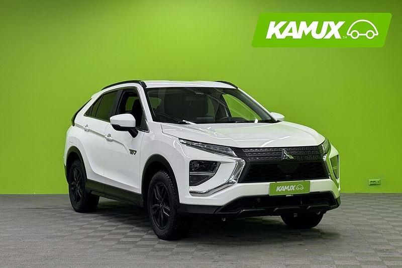 Käytetty 2022 Mitsubishi Eclipse Cross Inform Katumaasturi | 24 390 € (Perustarjous) - Kuva 1/3