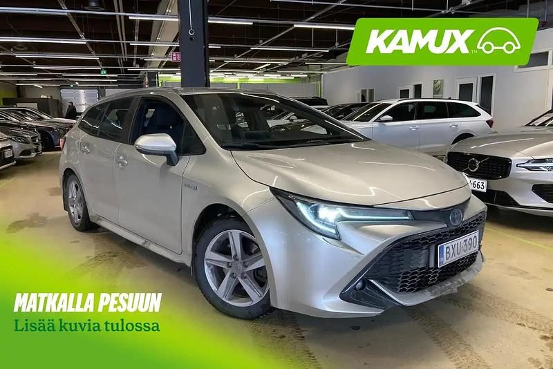 Käytetty Toyota Corolla Active 184 HP (135 kW) 2019 Hopea / harmaa Farmari