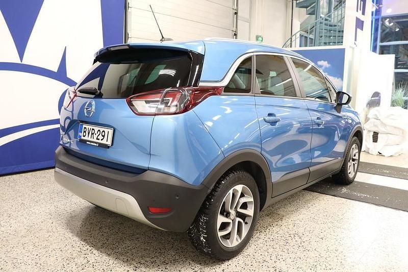 Käytetty Opel Crossland X Innovation 110 HP (80 kW) 2019 Sininen Katumaasturi