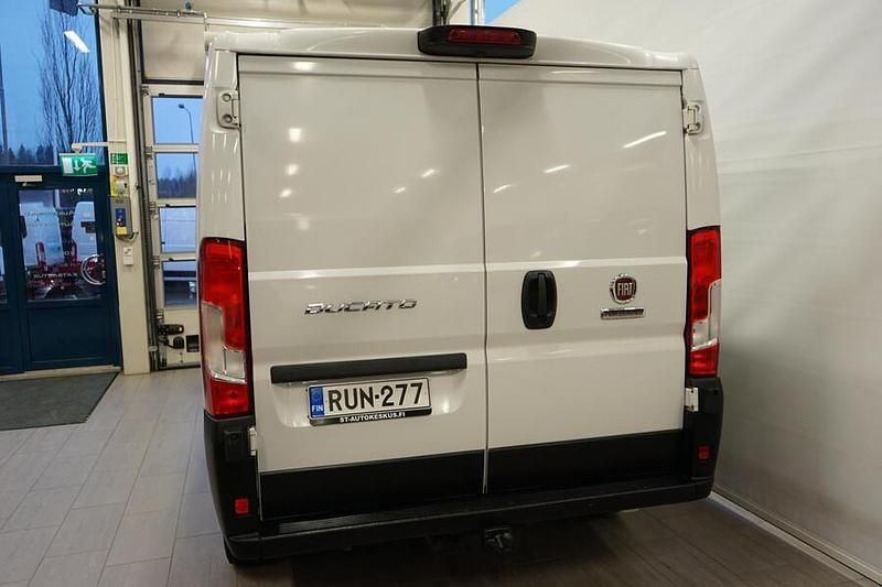Käytetty Fiat Ducato 140 HP (102 kW) 2021 Valkoinen Van