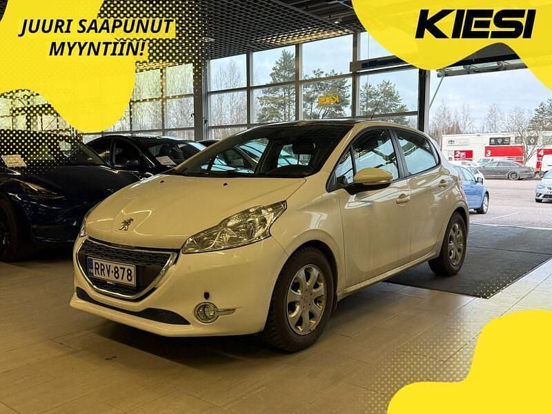 Käytetty 2014 Peugeot 208 Style Viistoperä | 8 990 € (Kallis) - Kuva 1/3