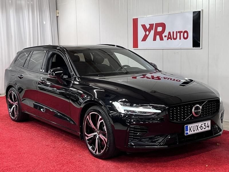 Käytetty 2023 Volvo V60 Performance Farmari | 45 600 € (Hieman kallis) - Kuva 1/4